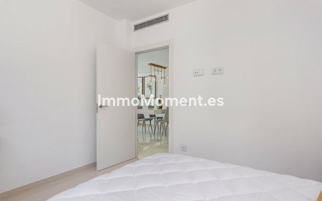 New Build - Detached villa - Playa Paraiso