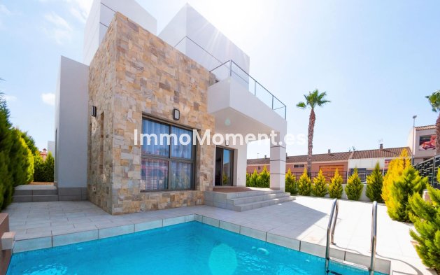 New Build - Detached villa - Los Alcázares