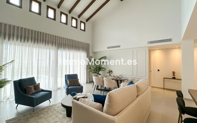 Obra nueva - Villa independiente - La Finca Golf