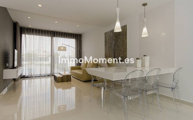 New Build - Detached villa - Dehesa de Campoamor