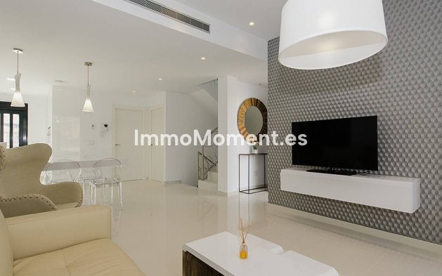 New Build - Detached villa - Dehesa de Campoamor