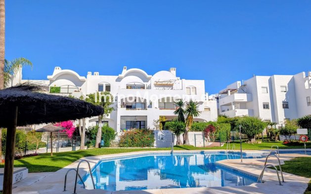 Resale - Apartment - Estepona - New Golden Mile