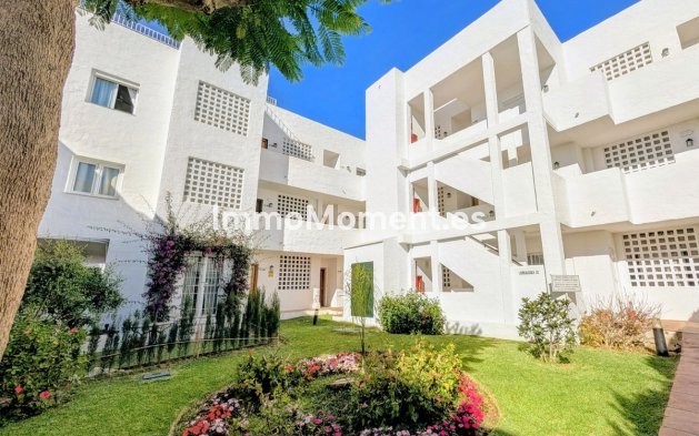 Resale - Apartment - Estepona - New Golden Mile