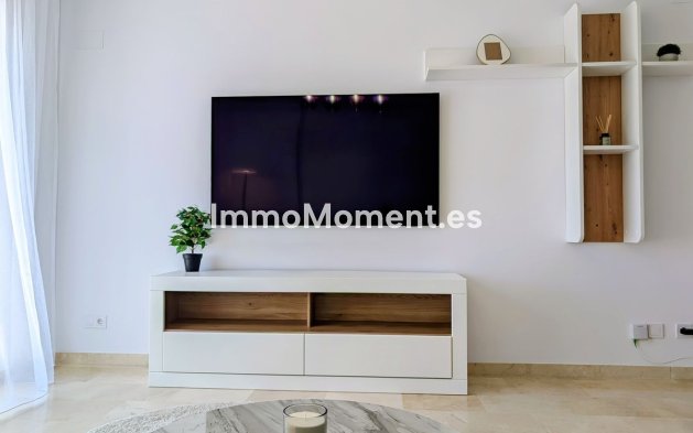 Resale - Apartment - Estepona - New Golden Mile
