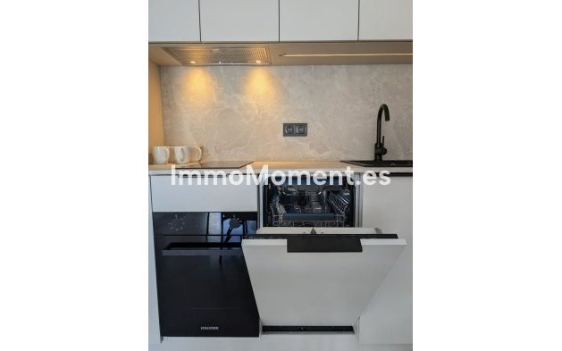 Resale - Apartment - Estepona - New Golden Mile