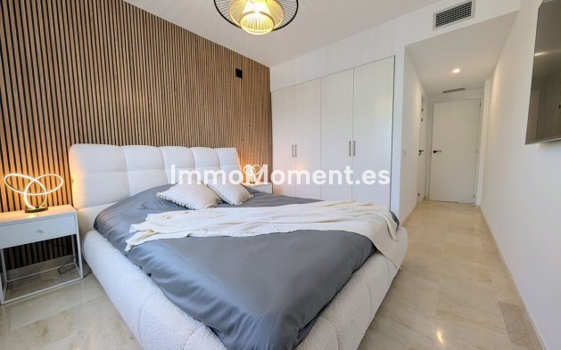 Resale - Apartment - Estepona - New Golden Mile