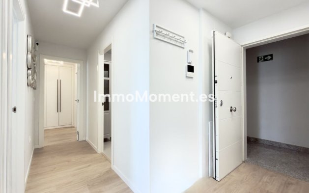Revente - Appartement - Marbella - Nueva Andalucía