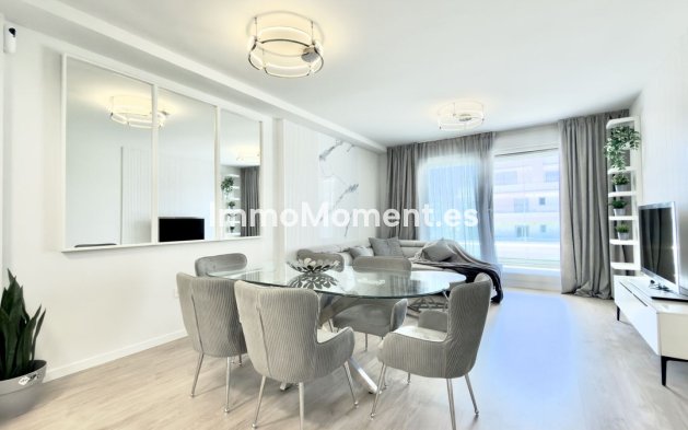 Revente - Appartement - Marbella - Nueva Andalucía