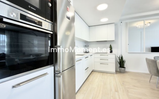 Revente - Appartement - Marbella - Nueva Andalucía