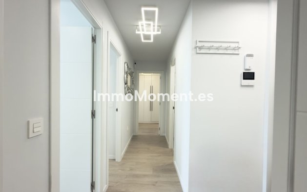 Revente - Appartement - Marbella - Nueva Andalucía