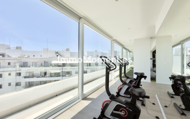 Revente - Appartement - Marbella - Nueva Andalucía