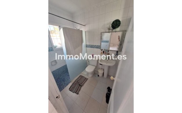 Resale - Detached villa - Marbella - Costabella