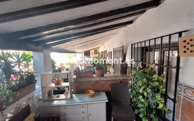 Resale - Detached villa - Marbella - Costabella