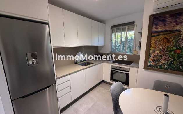 Resale - Country house - Estepona - Estepona Centro