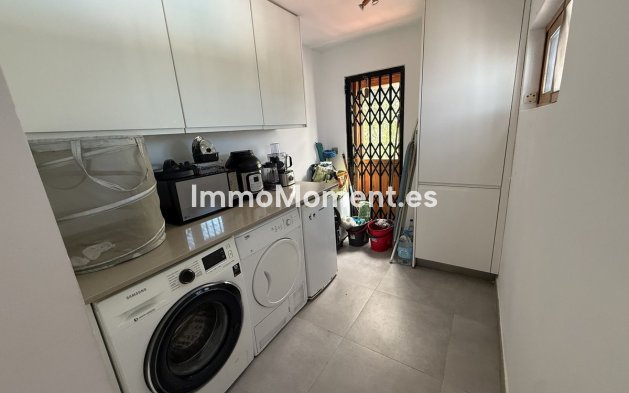 Resale - Country house - Estepona - Estepona Centro
