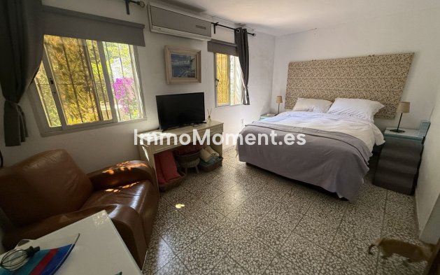 Resale - Country house - Estepona - Estepona Centro