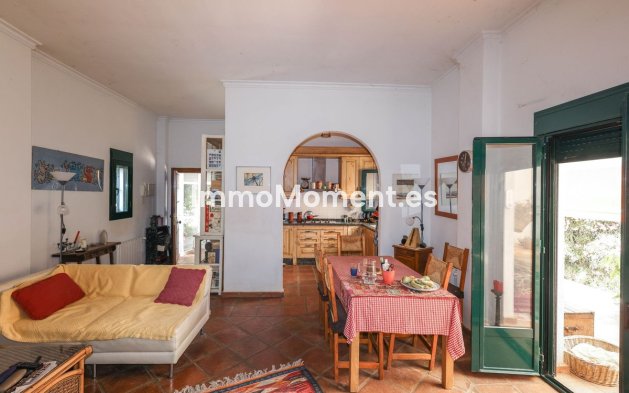 Revente - Villa individuelle - Intérieur                       - Monda