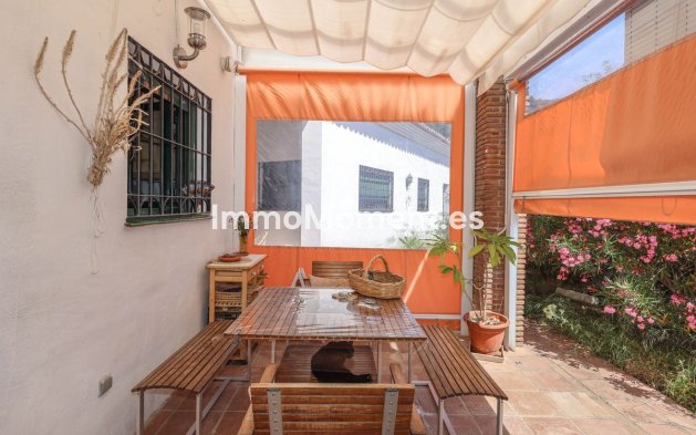 Revente - Villa individuelle - Intérieur                       - Monda