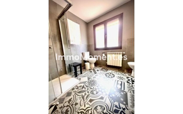 Wiederverkauf - Freistehende Villa - Marbella - Guadalmina Alta