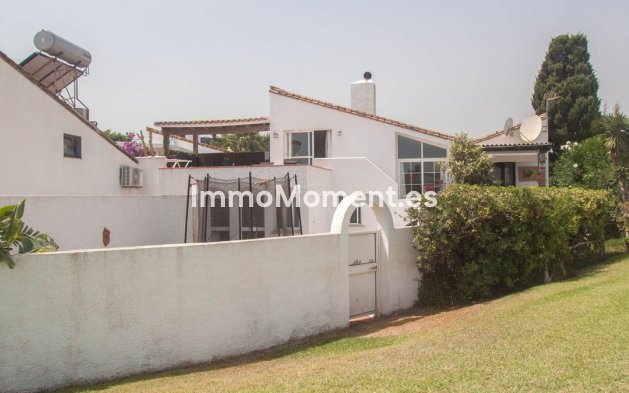 Revente - Maison mitoyenne - Estepona  - Estepona Centro