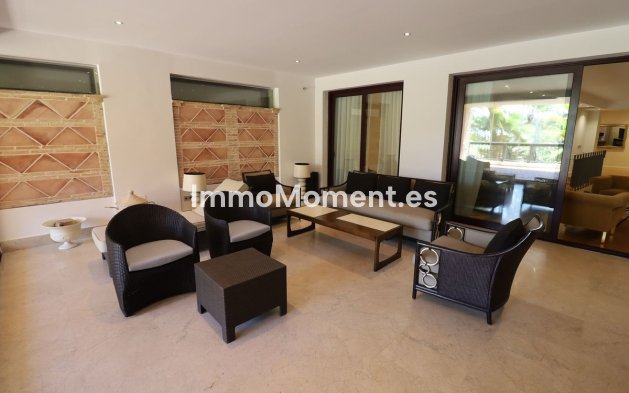 Wiederverkauf - Wohnung - Marbella - San Pedro de Alcántara