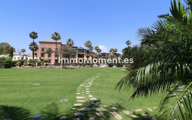 Wiederverkauf - Wohnung - Marbella - San Pedro de Alcántara