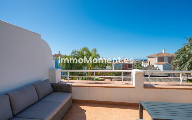 Resale - Apartment - Estepona - Estepona Centro