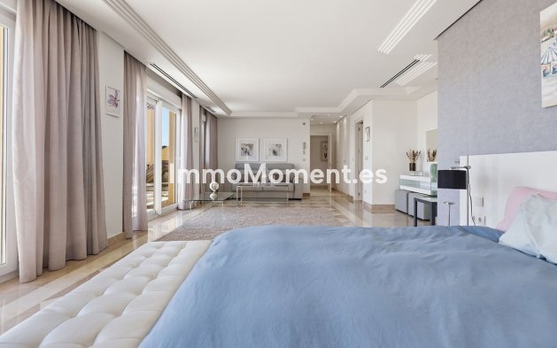 Revente - Appartement - Marbella - Nueva Andalucía