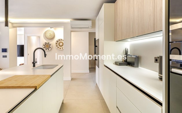 Resale - Apartment - Marbella - Marbella Centro