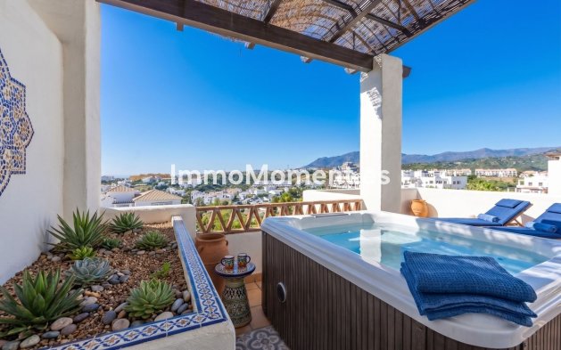 Resale - Apartment - Estepona - Estepona Centro