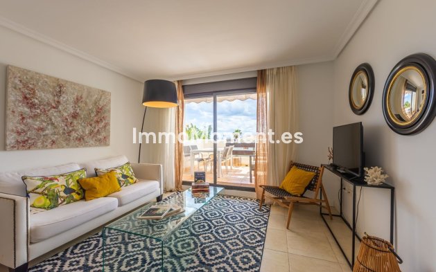 Resale - Apartment - Estepona - Estepona Centro