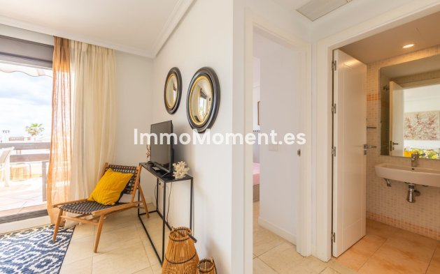 Resale - Apartment - Estepona - Estepona Centro