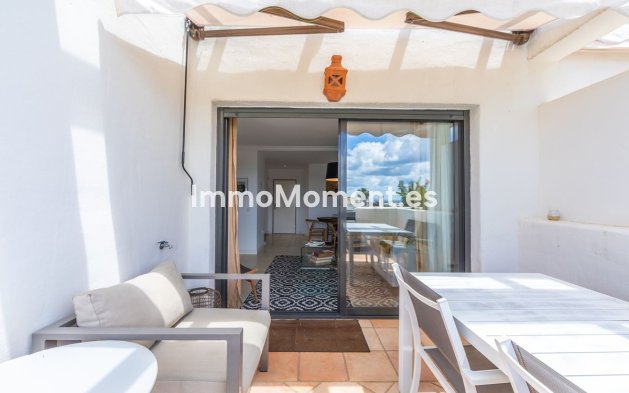 Resale - Apartment - Estepona - Estepona Centro