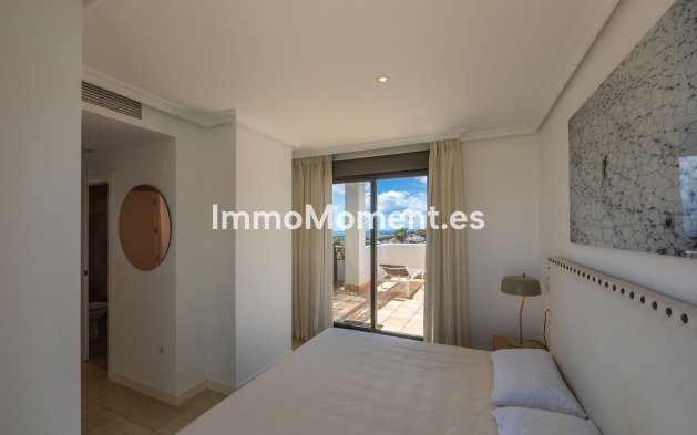 Resale - Apartment - Estepona - Estepona Centro