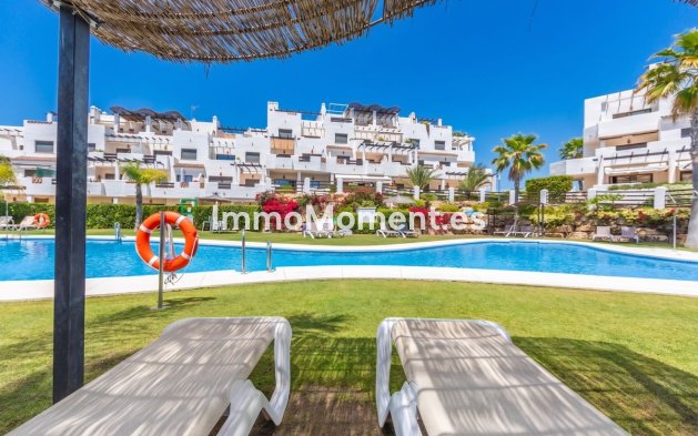 Resale - Apartment - Estepona - Estepona Centro