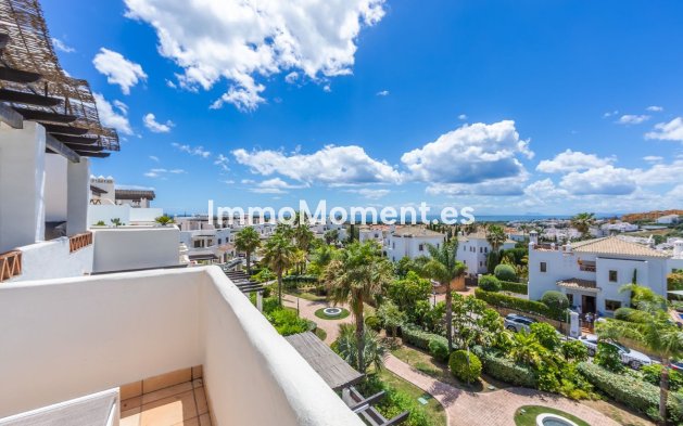 Resale - Apartment - Estepona - Estepona Centro