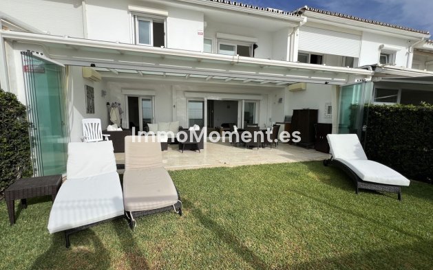 Resale - Townhouse - Estepona - Costalita