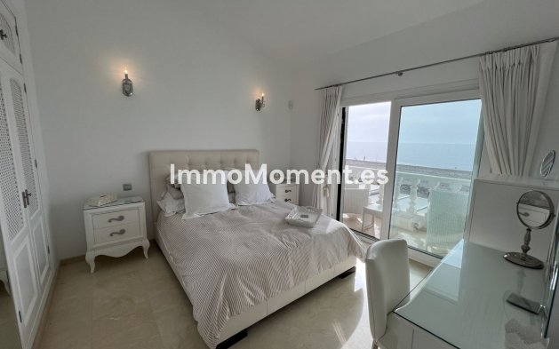 Resale - Townhouse - Estepona - Costalita