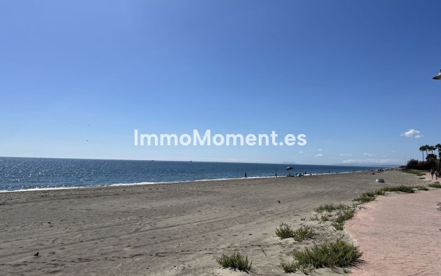 Resale - Townhouse - Estepona - Costalita