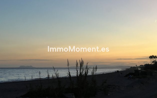 Resale - Townhouse - Estepona - Costalita