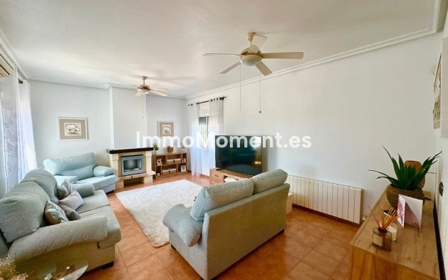 Resale - Detached villa - Catral - Catral Centro