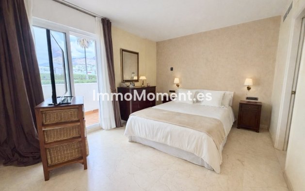 Resale - Townhouse - Estepona - Estepona Centro