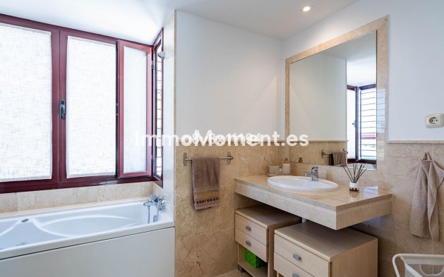 Wiederverkauf - Freistehende Villa - Casares - Casares Centro
