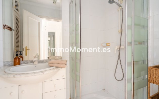 Wiederverkauf - Freistehende Villa - Benalmadena - La Capellania