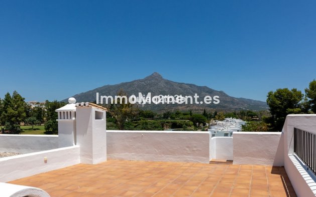 Wiederverkauf - Reihenhaus - Marbella - Nueva Andalucía