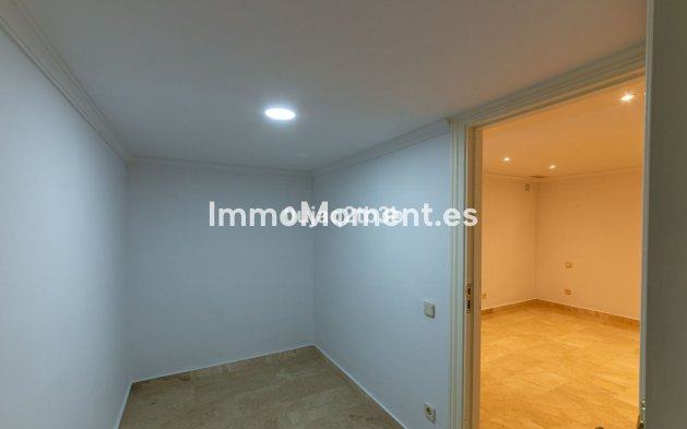 Wiederverkauf - Reihenhaus - Marbella - Nueva Andalucía