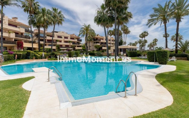 Revente - Appartement - Estepona  - Costalita
