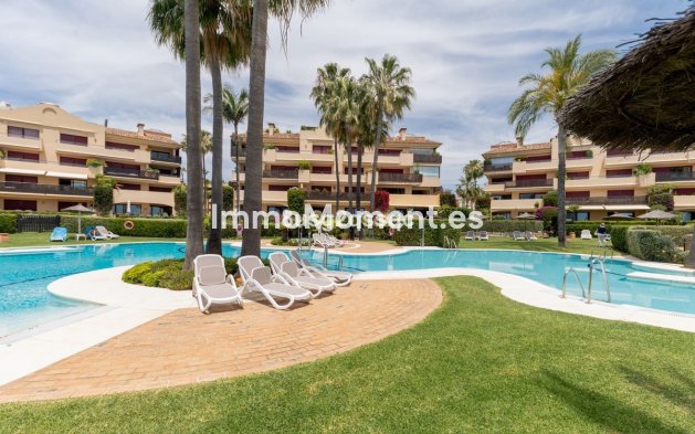 Revente - Appartement - Estepona  - Costalita