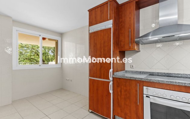 Reventa - Apartamento - Marbella - Elviria