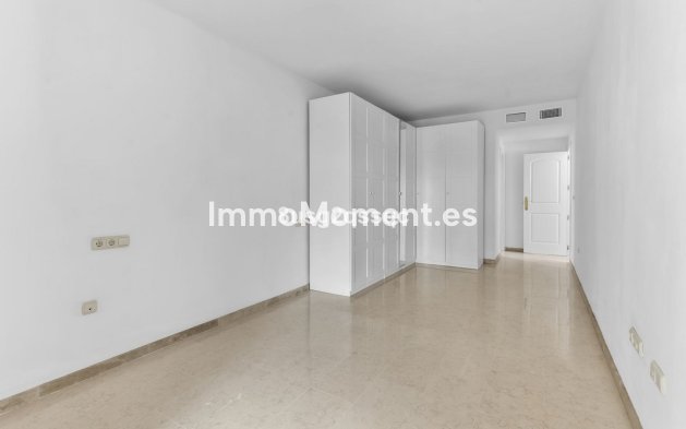 Reventa - Apartamento - Marbella - Elviria